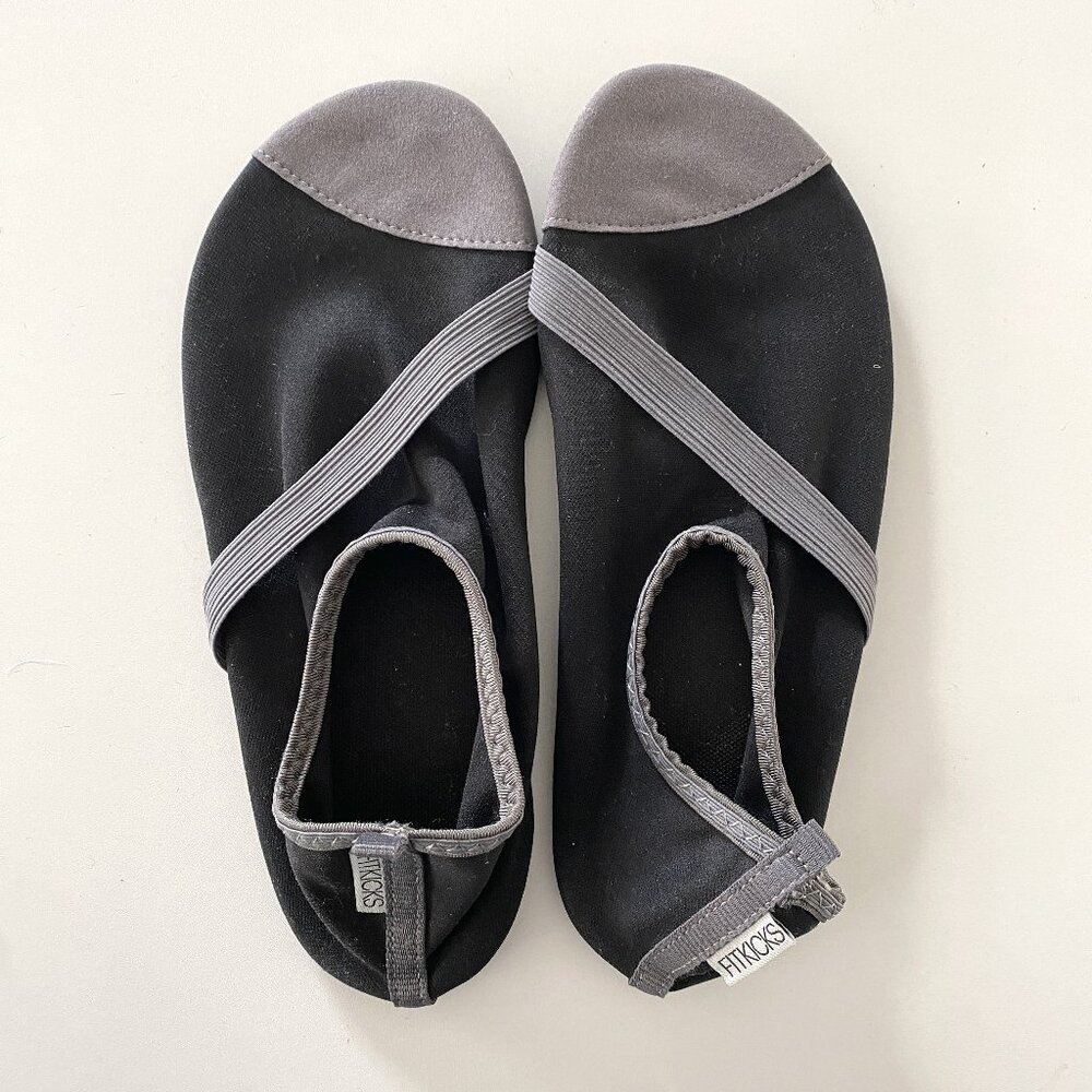 Fitkick shoes size M